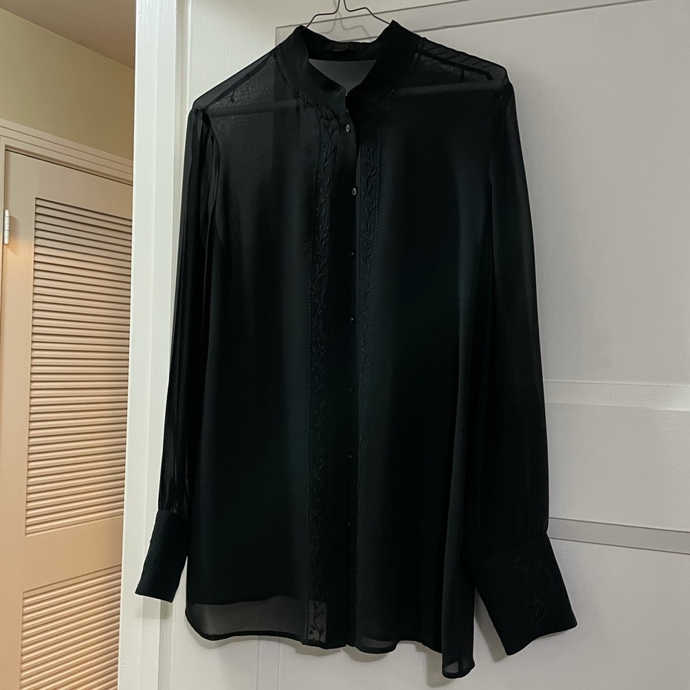 Banana Republic Blouse, Size M